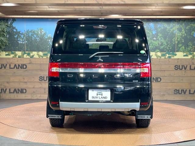 Mitsubishi DELICA D5 2017-09 24385-15