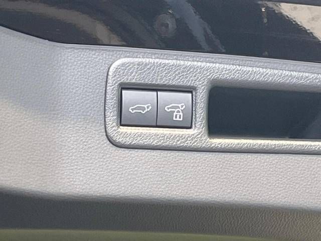 Toyota HARRIER 2021-06 17575-6