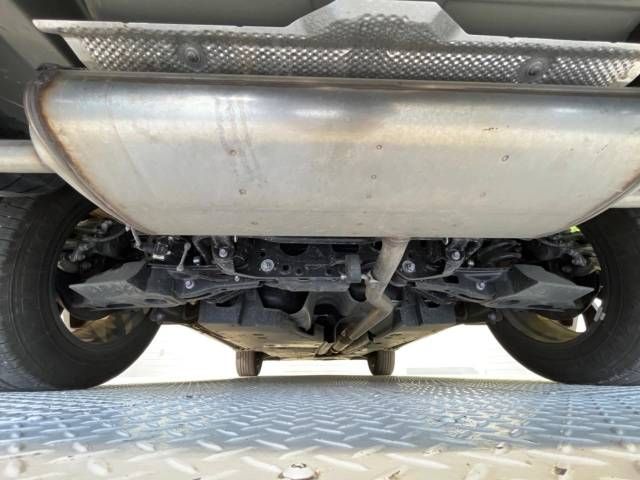 Toyota HARRIER 2021-06 17575-19