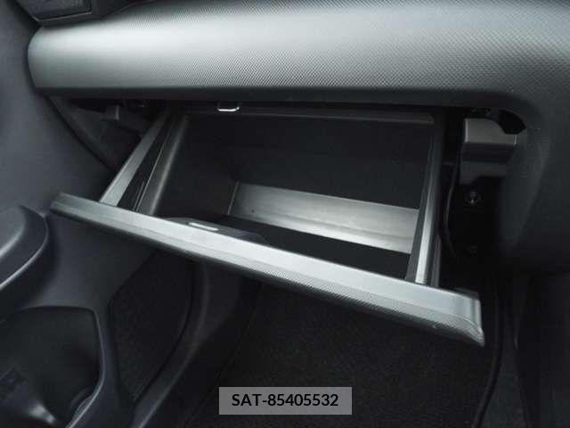 Toyota RAIZE 2023-09 324447-11