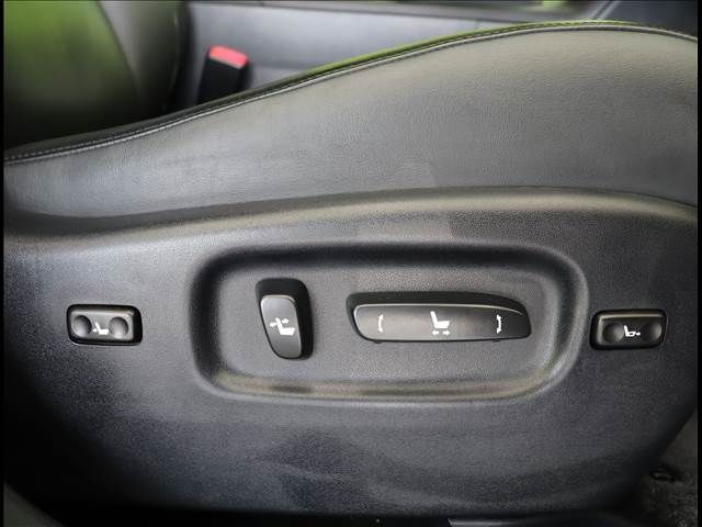 Lexus RX 2012-01 182523-21