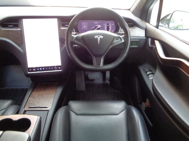Tesla MODEL X 2018-12 7360-1