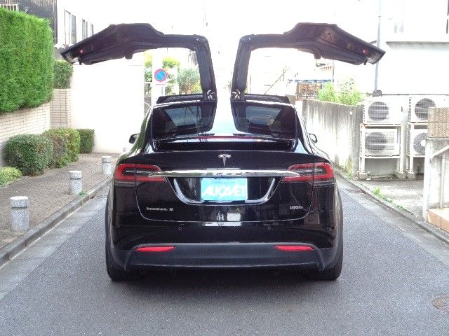 Tesla MODEL X 2018-12 7360-12