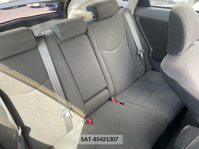 Toyota PRIUS 2011-08 282038-6