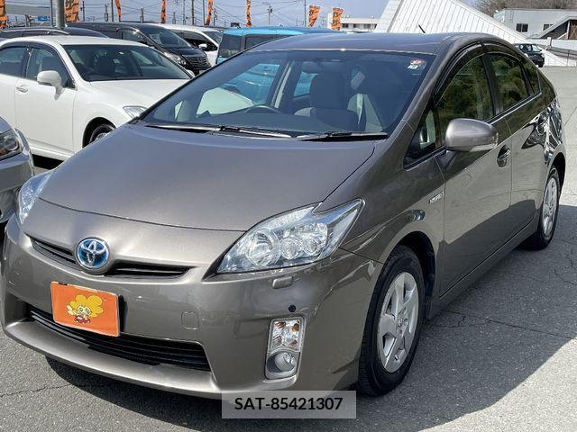 Toyota PRIUS 2011-08 282038-1