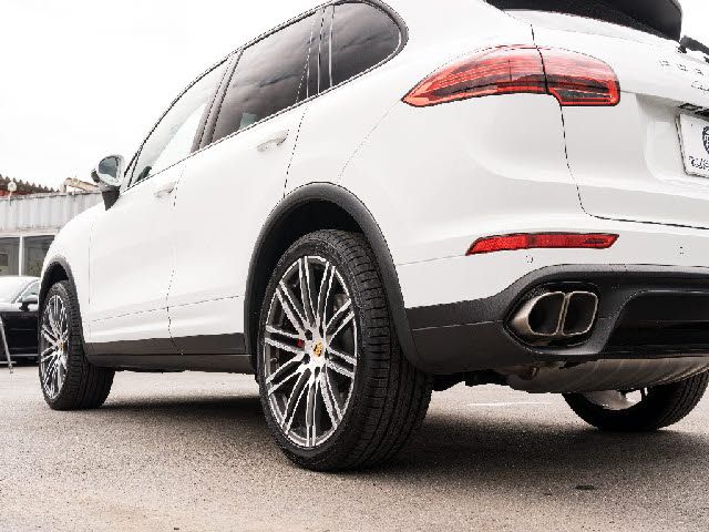 Porsche CAYENNE 2015-05 28144-12