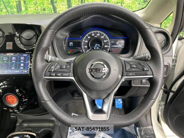 Nissan NOTE 2019-05 305489-11