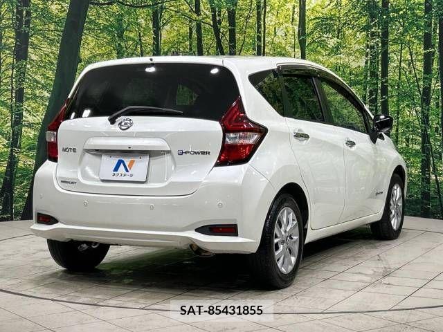 Nissan NOTE 2019-05 305489-17