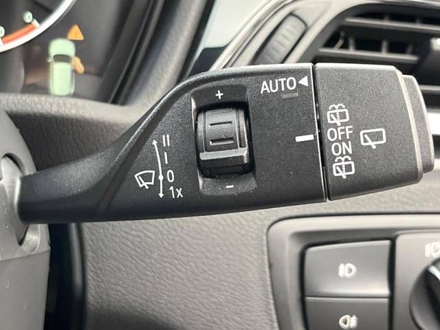Bmw X1 2015-10 23169-19