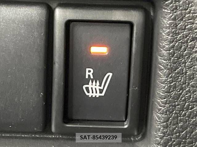 Suzuki SPACIA 2018-03 285510-5