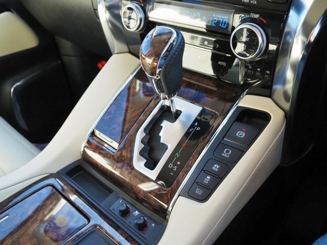 Toyota ALPHARD HYBRID 2020-10 187792-25