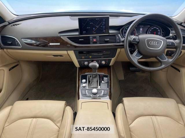 Audi A6 2012-09 379056-1