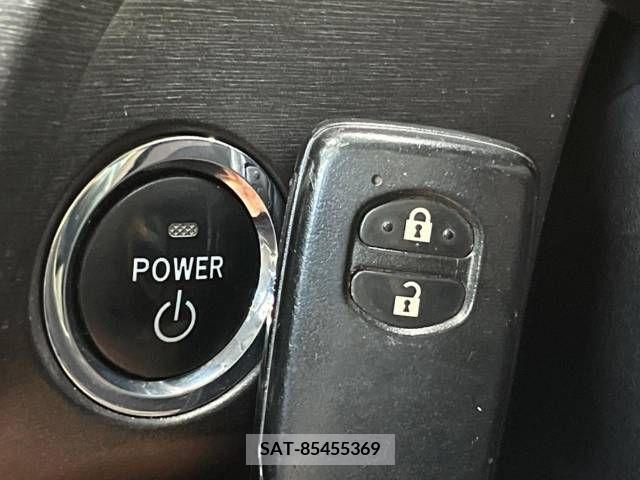 Toyota PRIUS 2009-09 255567-4