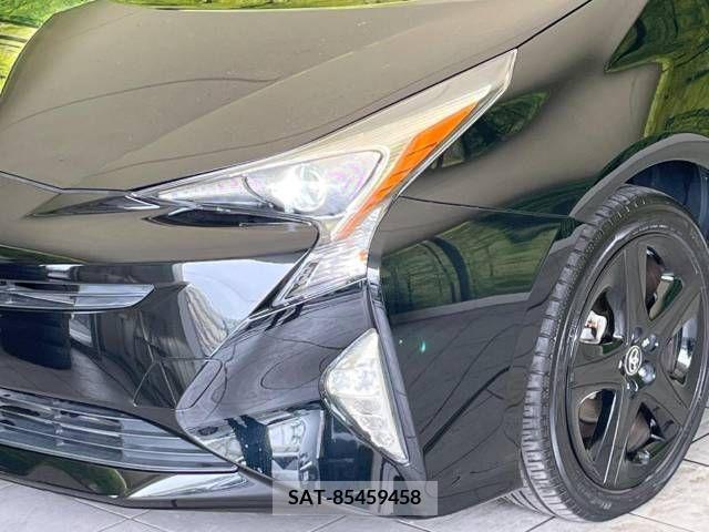 Toyota PRIUS 2016-04 331384-12