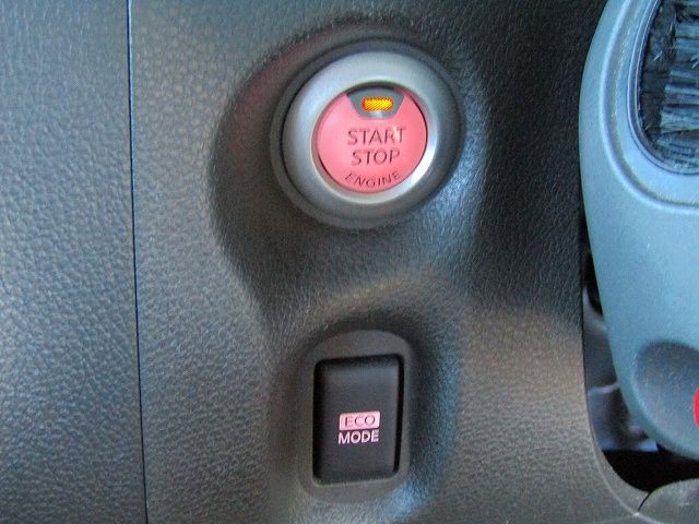 Nissan CUBE 2019-02 12069-15