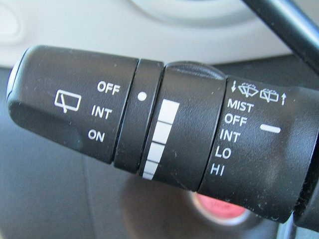 Nissan CUBE 2019-02 12069-20