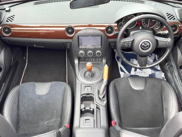 Mazda ROADSTER 2014-04 12156-1
