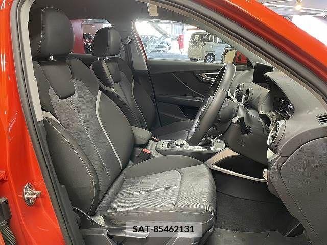 Audi Q2 2018-11 261186-7