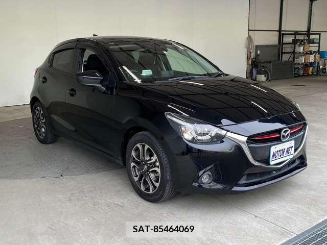 Mazda DEMIO 2016-02 301946-18