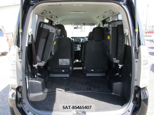 Toyota VOXY 2010-09 289123-8
