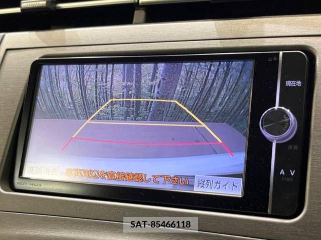 Toyota PRIUS 2013-10 340343-3