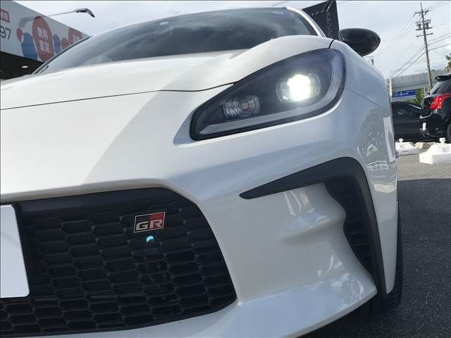 Toyota 86 2022-02 184587-18