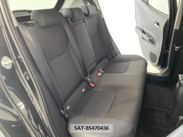 Toyota AQUA 2022-06 313373-8