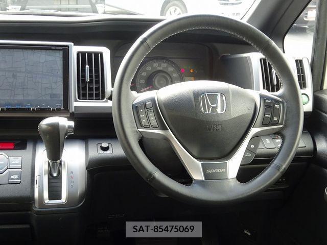 Honda STEP WGN 2013-08 324639-17
