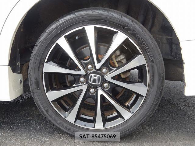 Honda STEP WGN 2013-08 324639-6