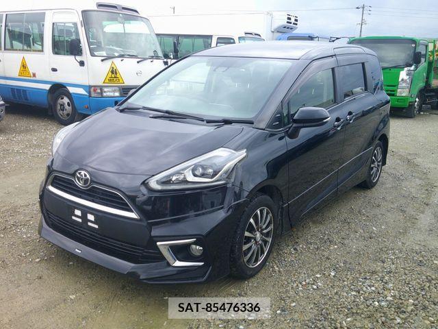 Toyota SIENTA 2017-08 383045-3
