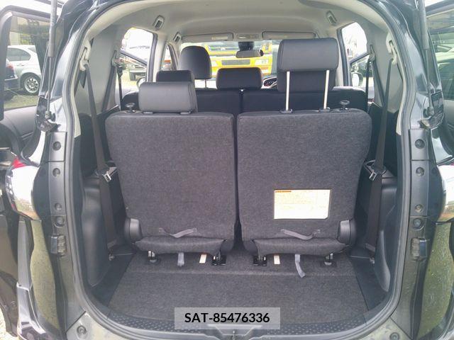 Toyota SIENTA 2017-08 383045-14