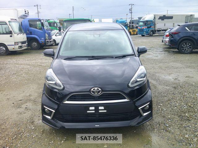 Toyota SIENTA 2017-08 383045-5