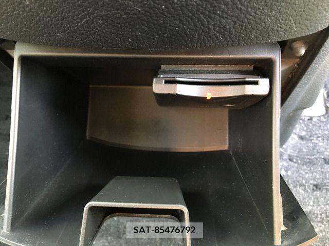 Nissan SERENA 2009-03 284288-7