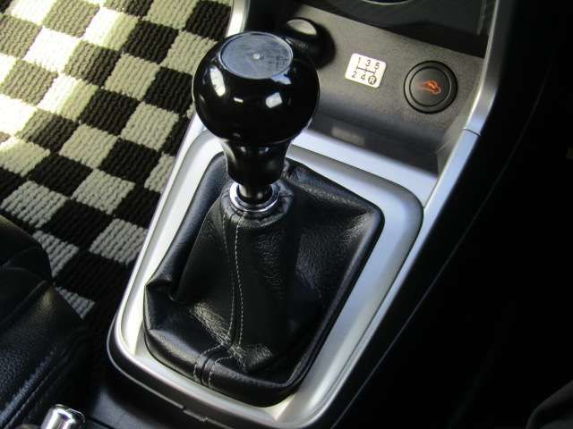 Daihatsu COPEN 2014-08 16915-5