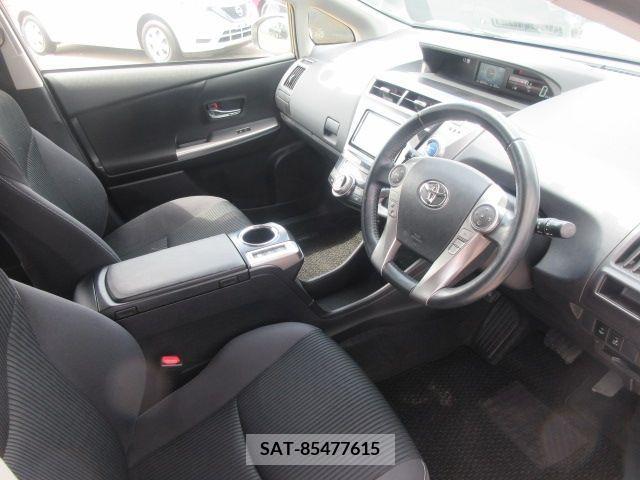 Toyota PRIUS ALPHA 2014-12 282473-10