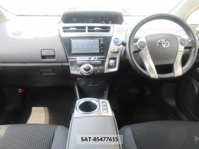 Toyota PRIUS ALPHA 2014-12 282473-6