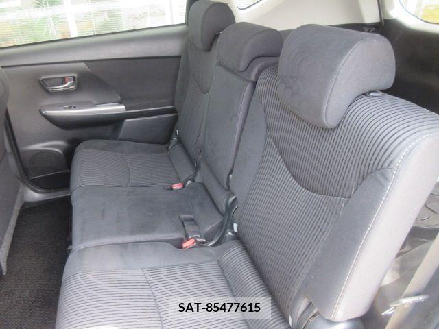 Toyota PRIUS ALPHA 2014-12 282473-5