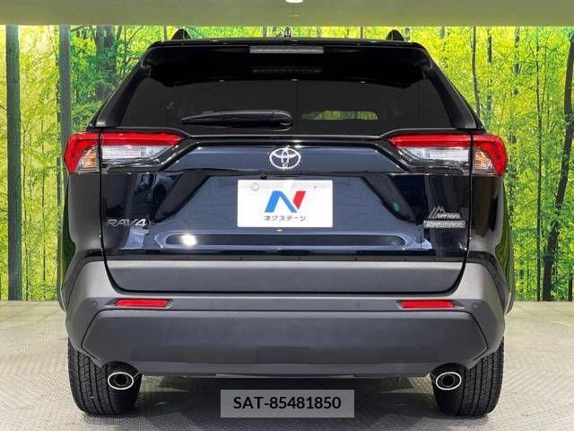 Toyota RAV4 2023-03 282781-15