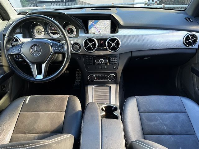 Mercedes Benz GLK-CLASS 2013-04 190189-1