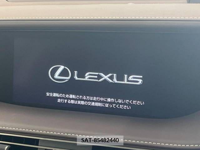 Lexus LS 2018-04 334432-2