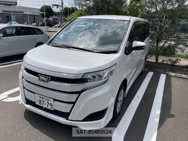 Toyota NOAH 2021-07 321670-0