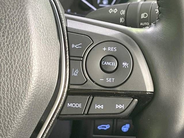Toyota HARRIER 2020-09 18557-7