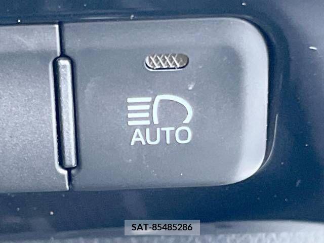 Toyota PRIUS 2017-12 205627-19