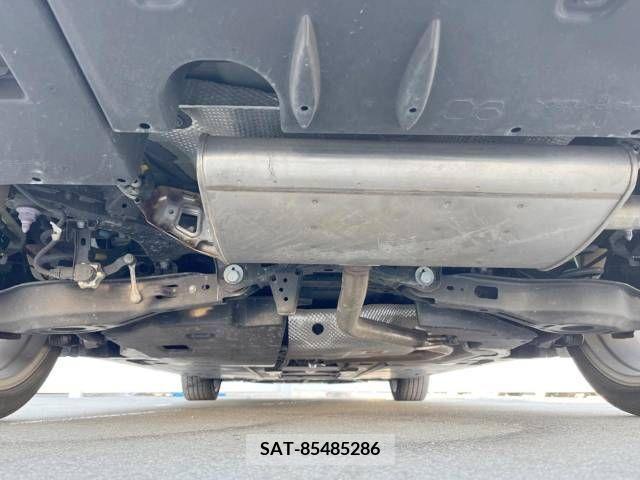 Toyota PRIUS 2017-12 205627-16