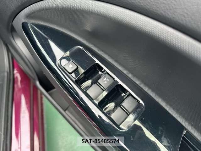 Mitsubishi MIRAGE 2017-08 278616-11