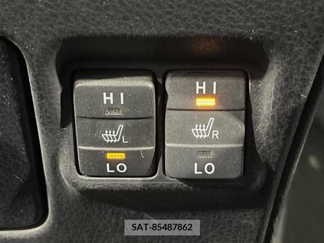 Toyota ESQUIRE 2016-04 322800-7