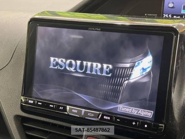Toyota ESQUIRE 2016-04 322800-4