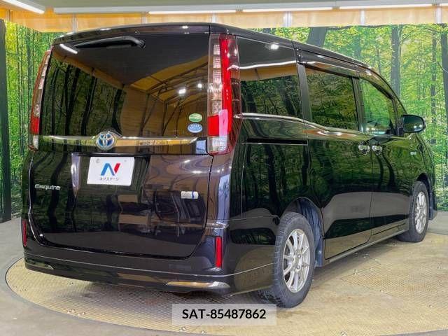 Toyota ESQUIRE 2016-04 322800-17