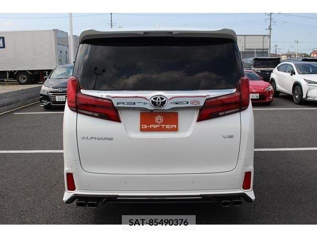 Toyota ALPHARD 2018-03 332891-10