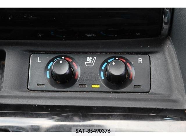 Toyota ALPHARD 2018-03 332891-6